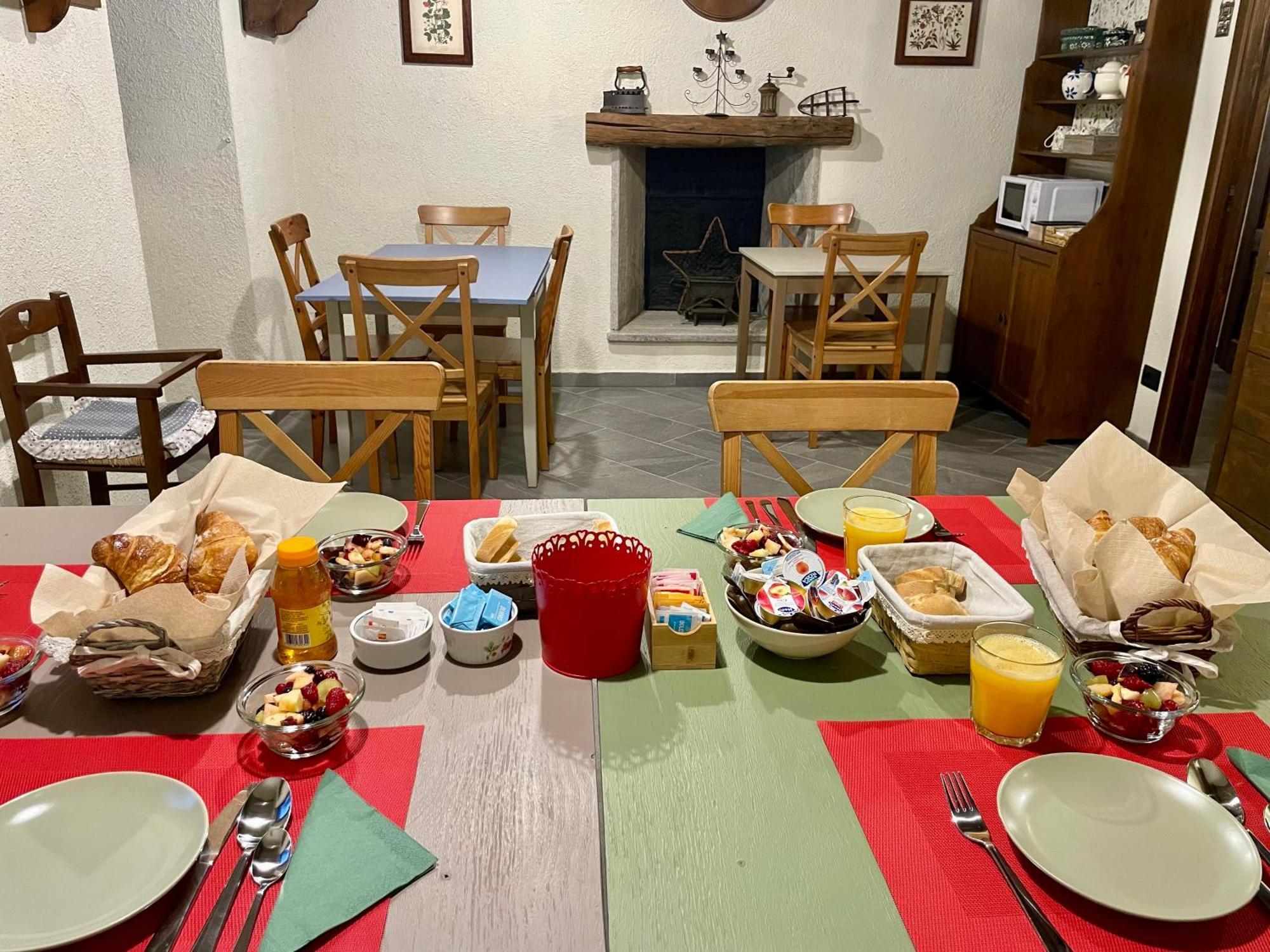 B&B Il Castellaccio - Albavilla Экстерьер фото