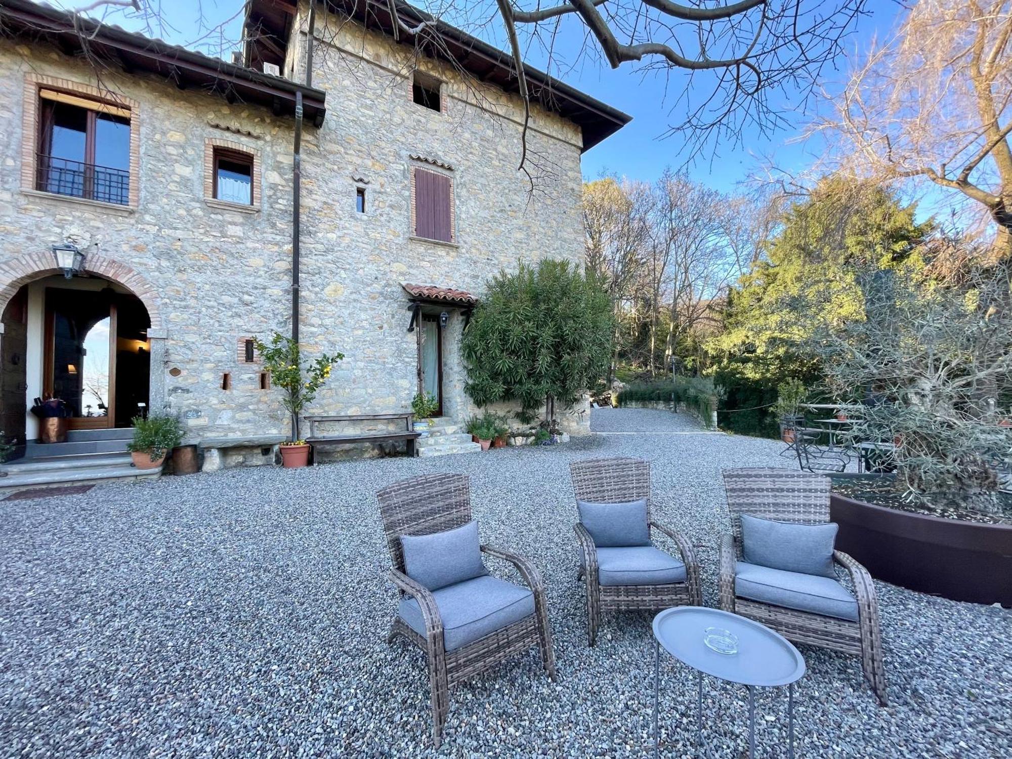 B&B Il Castellaccio - Albavilla Экстерьер фото